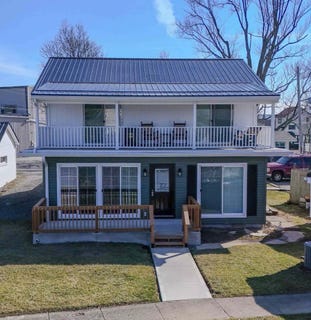 /international/us/125-brads-way-russells-point-oh-110106169739/