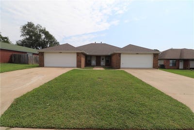 /international/us/1158-1160-n-boxley-avenue-fayetteville-ar-110108062092/