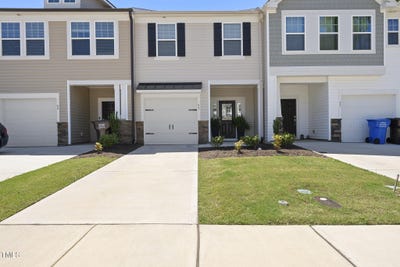 /international/us/93-begonia-street-angier-nc-110104991674/
