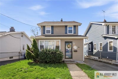 /international/us/566-chapman-street-hillside-nj-110107415649/