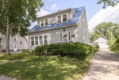 /international/us/310-s-wilson-avenue-jefferson-wi-110100512684/
