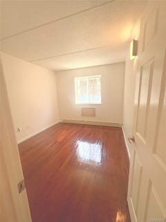 /international/us/2060-washington-avenue-bronx-ny-110108613391/