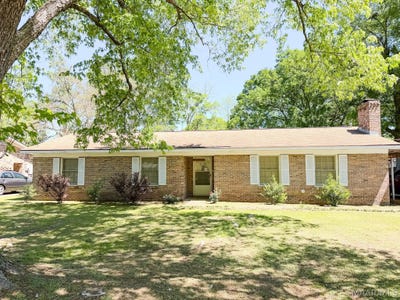 /international/us/132-butler-street-selma-al-110107255855/