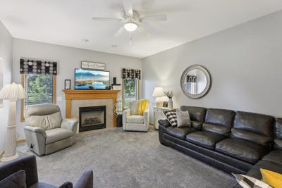 /international/us/5672-ambrosia-terrace-mcfarland-wi-110101136015/