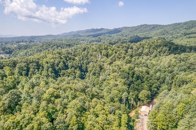 /international/us/tbd-waters-rd-road-laurel-bloomery-tn-110094407356/