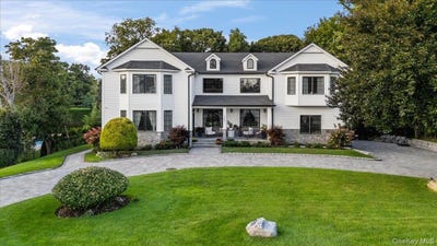/international/us/105-woodhill-lane-manhasset-ny-110110056279/