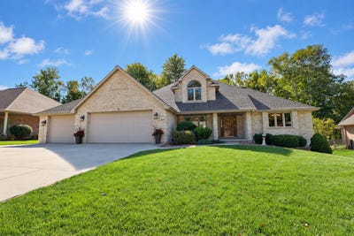 /international/us/2879-sweetfern-drive-green-bay-wi-110120137085/