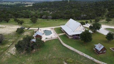 /international/us/4046-fm-2481-bluff-dale-tx-110093412804/
