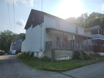 /international/us/54-elm-st-harrison-twp-pa-110100119206/