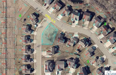 /international/us/101-hawk-avenue-eagle-lake-mn-110092668781/