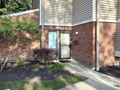 /international/us/1-woodview-court-springdale-oh-110100619804/