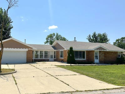 /international/us/9405-s-76th-court-hickory-hills-il-110107953898/