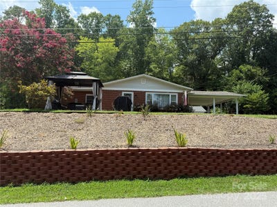 /international/us/108-scott-street-morganton-nc-110101256684/?lang=id