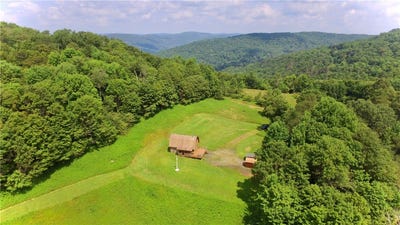 /international/us/4238-baxter-mountain-road-colchester-ny-110101093250/