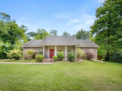 /international/us/710-s-division-st-deridder-la-110108471126/