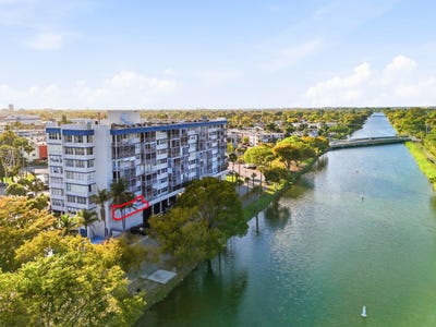 /international/us/16850-s-glades-drive-north-miami-beach-fl-110106445101/