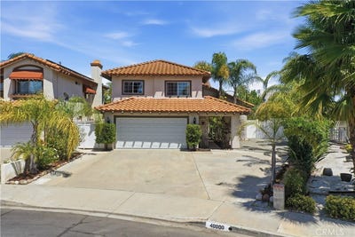 /international/us/40000-ravenwood-murrieta-ca-110108817854/