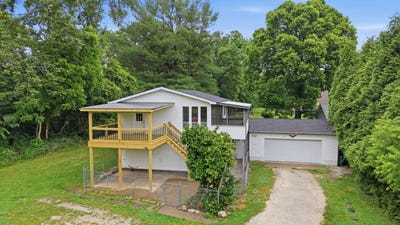 /international/us/121-federal-st-little-hocking-oh-110108780893/