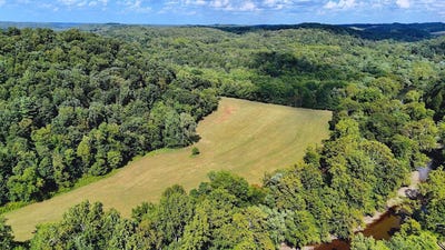 /international/us/6610-township-road-451-loudonville-oh-110102080768/