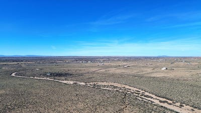 /international/us/parras-avenue-lot-10-veguita-nm-110097831579/