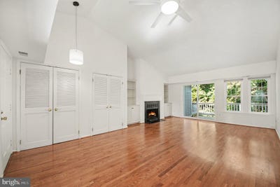 /international/us/3402-lakeside-view-drive-falls-church-va-110110165708/
