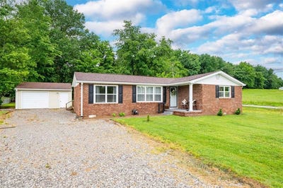 /international/us/10570-jefferson-street-whitesville-ky-110108302950/