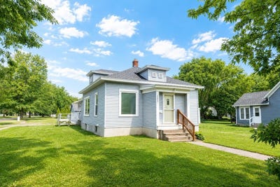 /international/us/1122-13th-street-onawa-ia-110109006229/