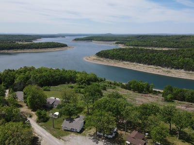 /international/us/775-county-road-505-mountain-home-ar-110108230995/