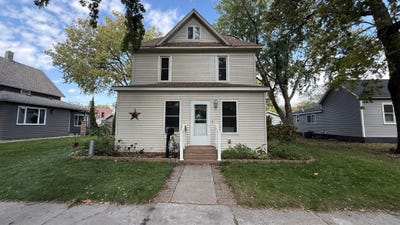 /international/us/250-11th-avenue-granite-falls-mn-110120128251/