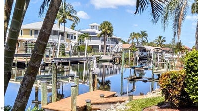 /international/us/5471-harborage-drive-fort-myers-fl-110101136628/?lang=en