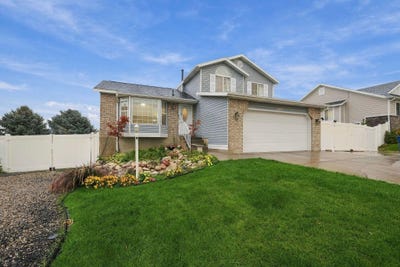 /international/us/4463-s-cape-vista-way-west-valley-city-ut-110120555389/