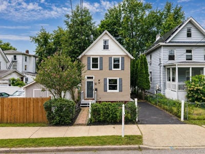 /international/us/10-field-street-peekskill-ny-110110231587/
