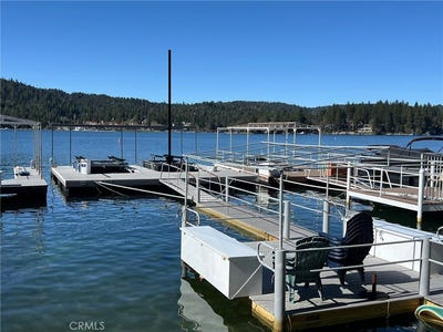 /international/us/0-north-bay-tavern-bay-n306-b-lake-arrowhead-ca-110099029932/