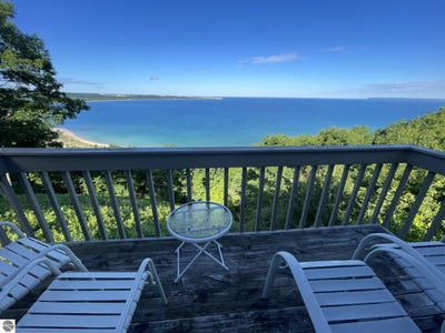 /international/us/4a-pinnacle-place-glen-arbor-mi-110109041569/