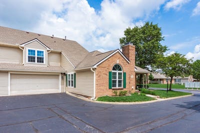 /international/us/415-chardonnay-lane-lewis-center-oh-110100981984/