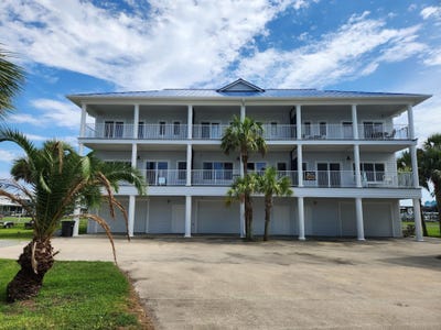 /international/us/411-admiral-craik-dr-grand-isle-la-110107796062/