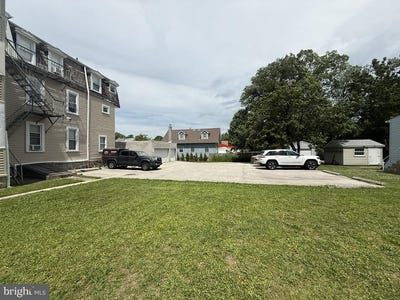 /international/us/919-12th-avenue-prospect-park-pa-110108903548/