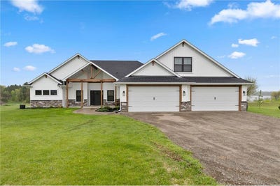 /international/us/48063-autumn-court-nessel-twp-mn-110108332165/