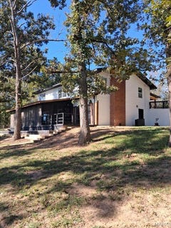 /international/us/83-bluebell-lane-doniphan-mo-110120536192/