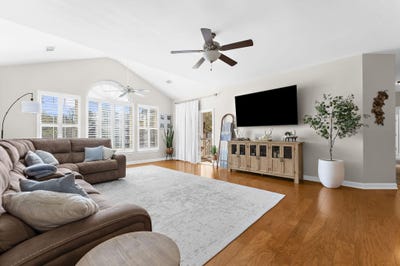 /international/us/1471-belcourt-lane-mount-pleasant-sc-110106371563/