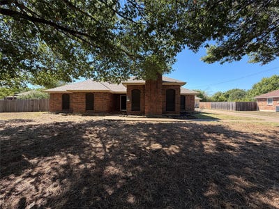 /international/us/133-jason-drive-red-oak-tx-110120461955/