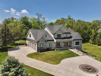 /international/us/114-tradition-drive-polk-city-ia-110100306089/?lang=en