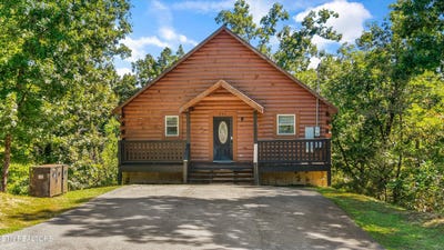/international/us/641-country-oaks-drive-pigeon-forge-tn-110120061061/