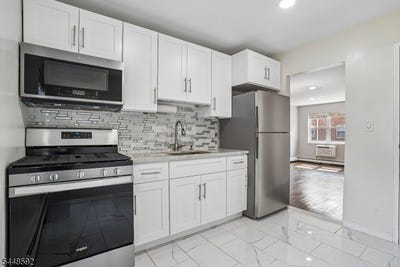 /international/us/725-joralemon-st-belleville-twp-nj-110109563939/