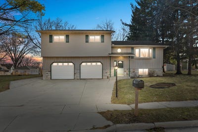 /international/us/609-clinton-st-horicon-wi-110107392532/