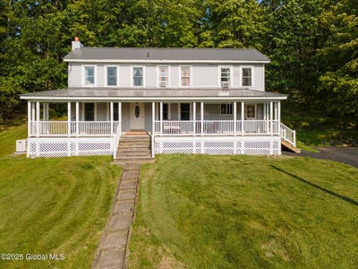 /international/us/57-gettle-road-sand-lake-ny-110099999664/