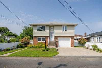 /international/us/65-pine-st-ludlow-ma-110101503076/?lang=en