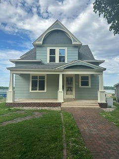 /international/us/25-3rd-se-st-ortonville-mn-110104903336/