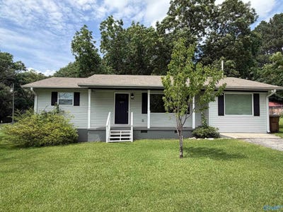 /international/us/507-woodland-street-hartselle-al-110108695816/