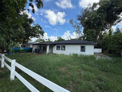 /international/us/11081-70th-avenue-seminole-fl-110101476989/